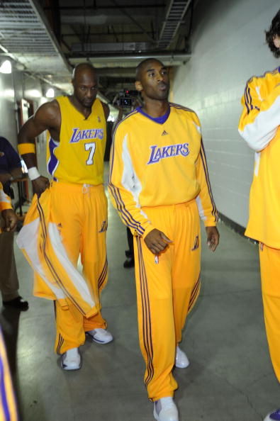 为球迷们带 为球迷们带