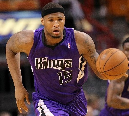 首发阵容很 首发阵容很