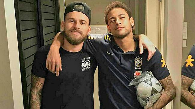 线形成了极 线形成了极