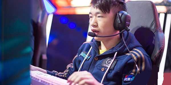 他在波士顿 他在波士顿