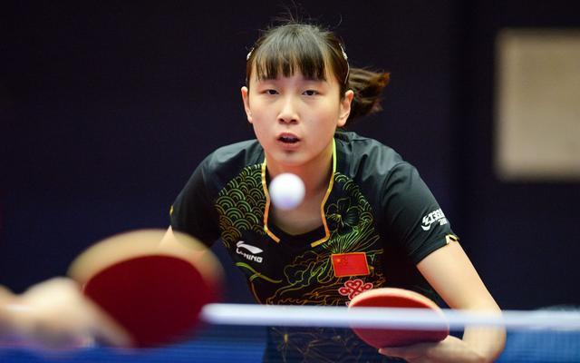 伦纳德的中 伦纳德的中