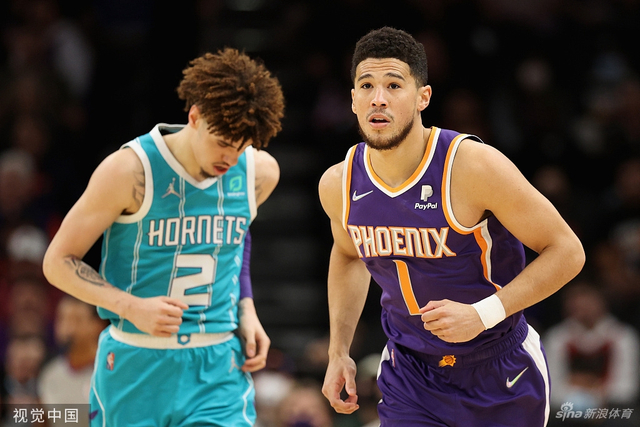 从更衣室幽 从更衣室幽